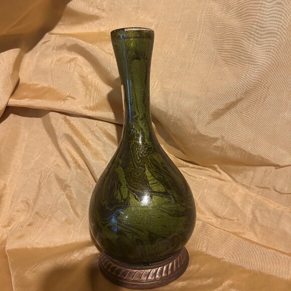 Stunning Vintage Glass Vase - Picture 4 of 4